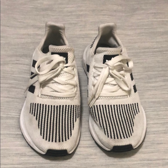 adidas Shoes - Adidas Swift Run Sneaker